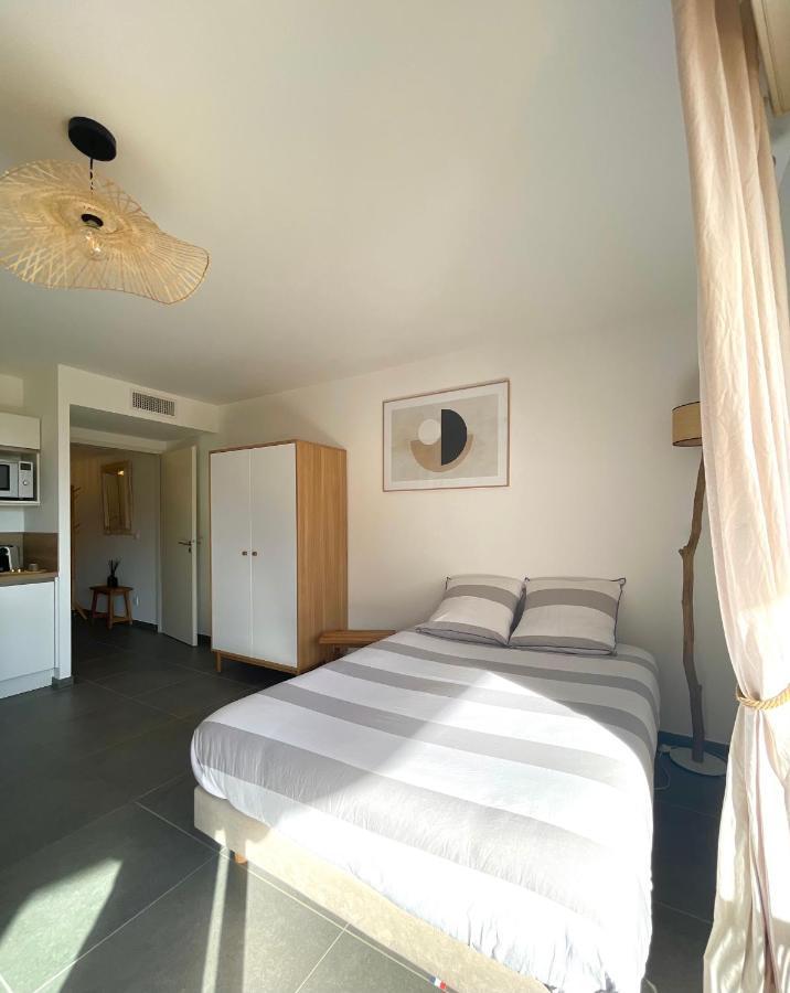 Luxueux Studio Neuf - Frontiere Monaco - Piscine - Parking Prive Екстериор снимка